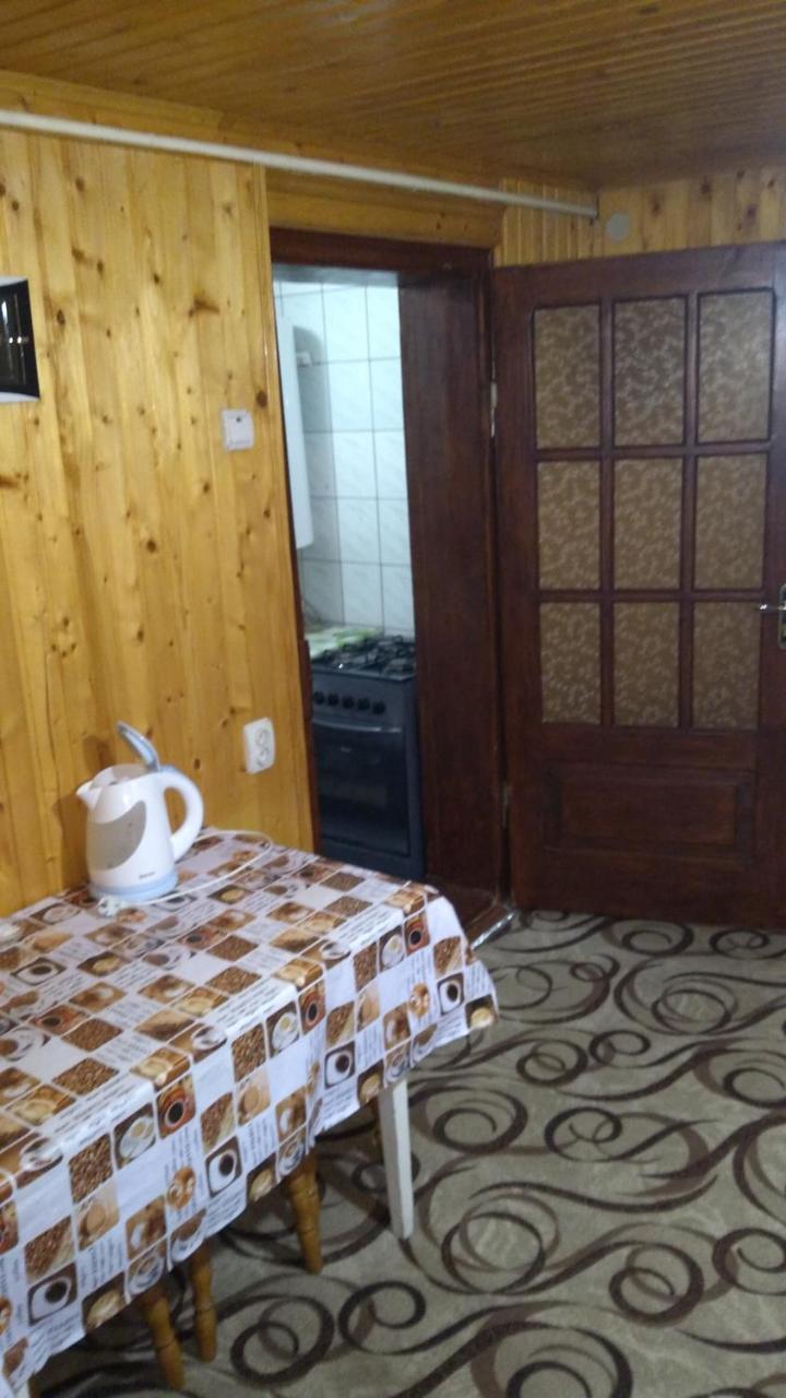 Базилік Люкс Διαμέρισμα Γιαρέμτσε Εξωτερικό φωτογραφία
